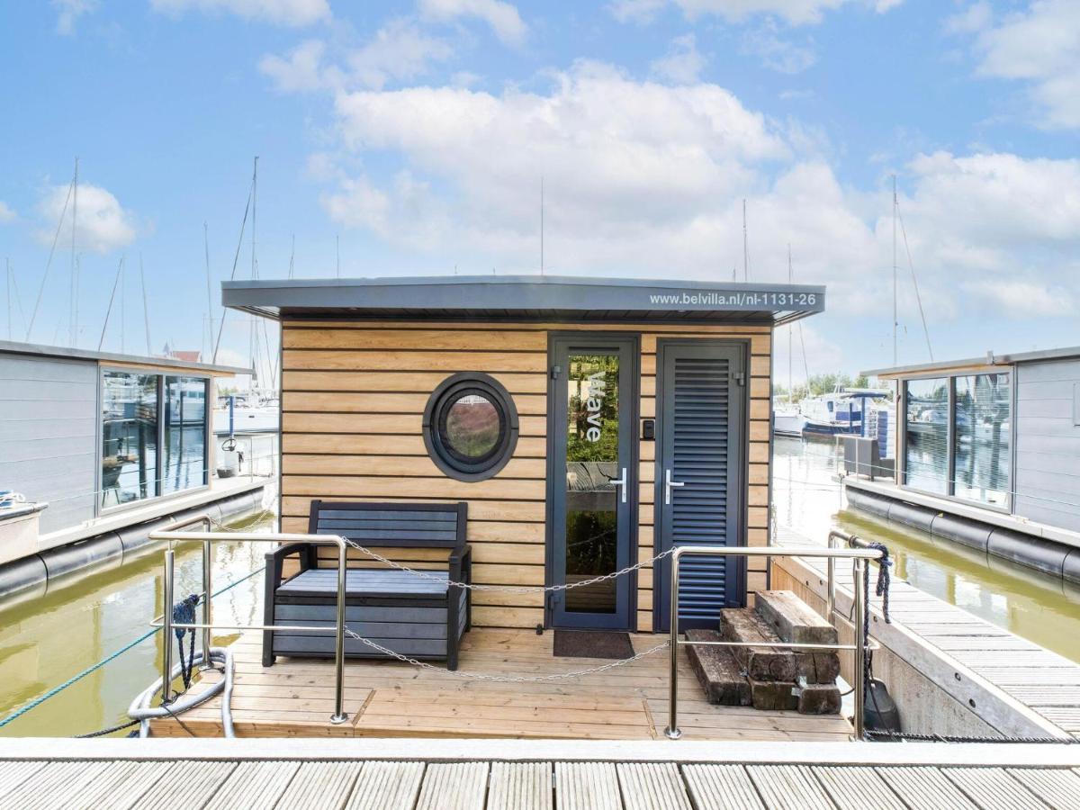Comfortable Houseboat In Volendam Marina Exterior foto